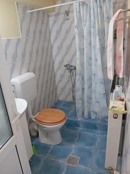 Casă cu 3 camere în Central