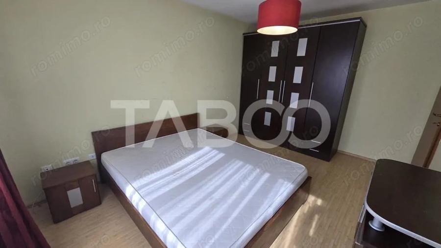 Apartament de vanzare 70mp 3 camere decomandate in zona Rahovei Sibiu - 1