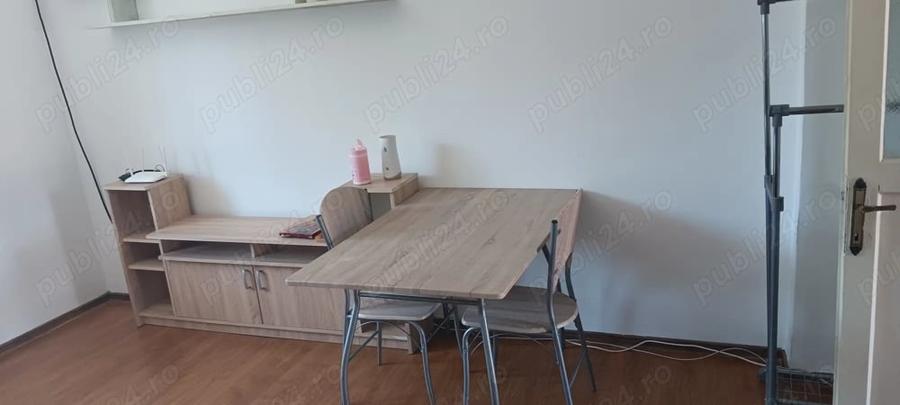 Garsonieră semidecomandată în Câmpia Libertății