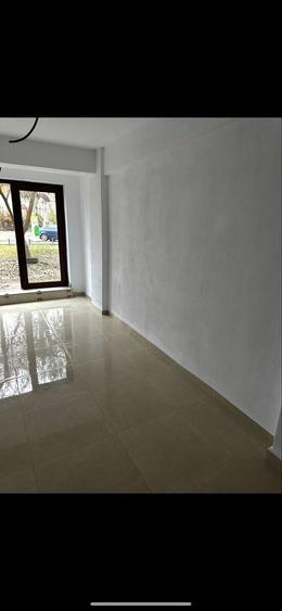 Spațiu comercial, de 60 mp, în Răcari