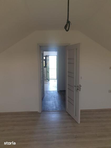 Casă cu 4 camere cu Teren 320 Mp în Valu lui Traian