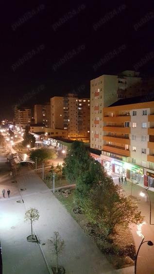 Inchiriez apartament cu 3 camere - 4