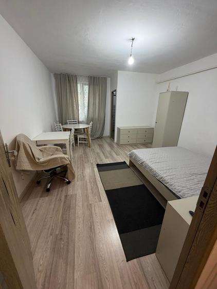 Garsonieră decomandată în Mărăști