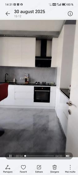 Casă cu 4 camere cu Teren 471 Mp în Central