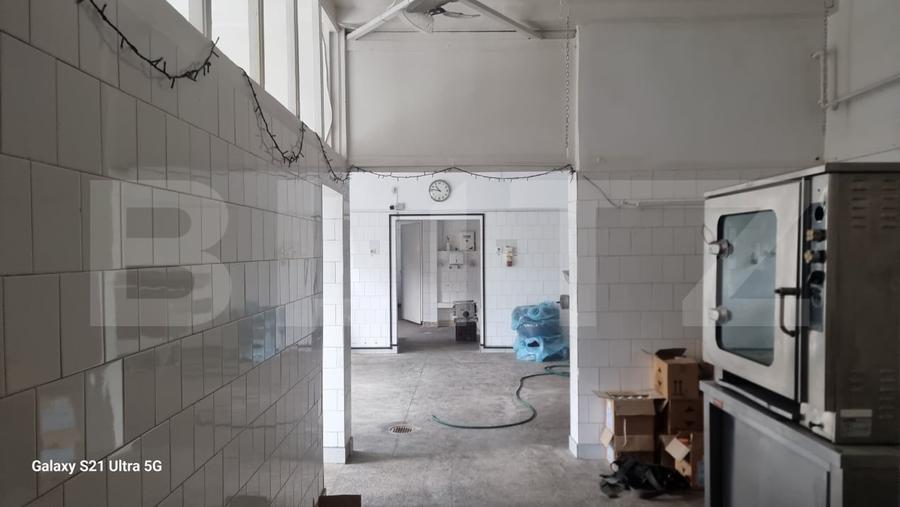 Spațiu industrial, de 326 mp, în Sud