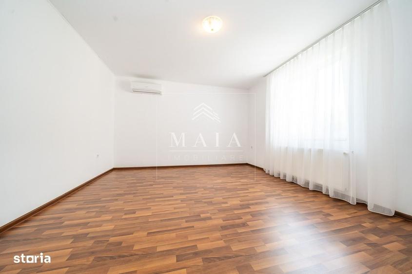 Casă cu 4 camere decomandat în Sub Arini