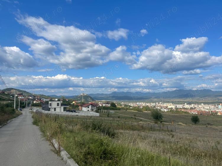 Teren de 482 mp, în Vulcan