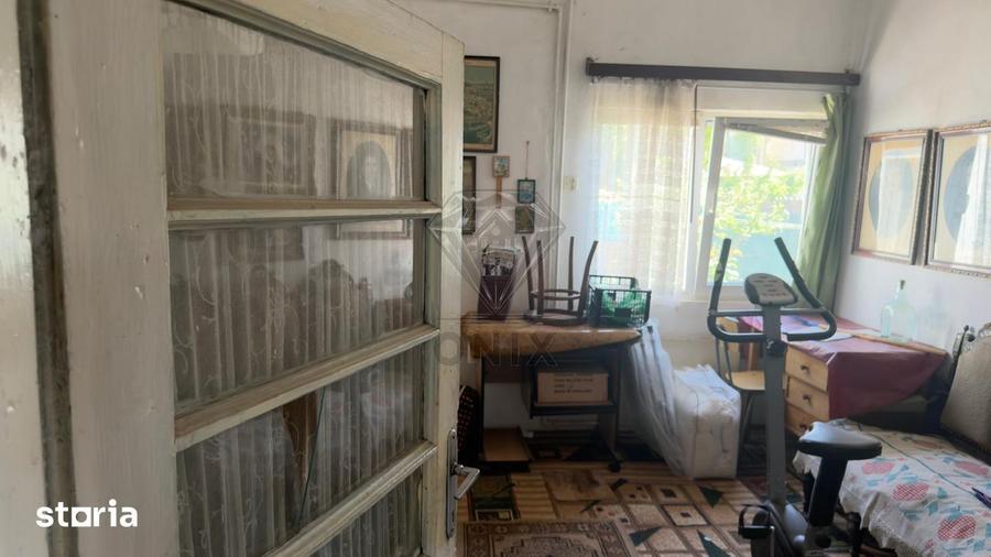 Casă cu 5 camere cu Teren 311 Mp în Cantacuzino