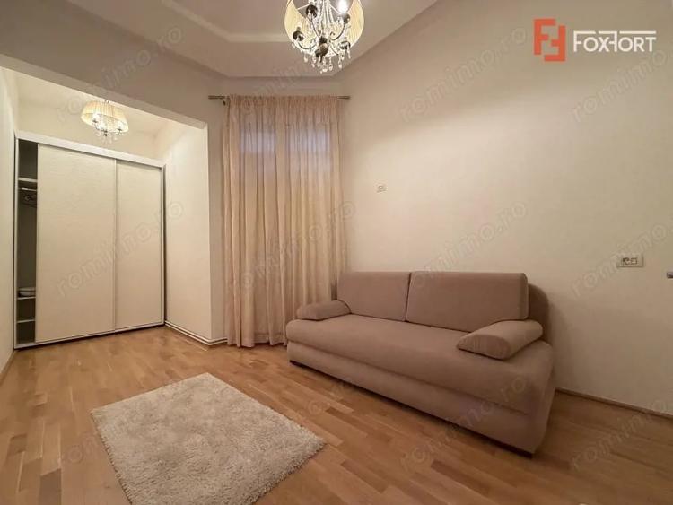 Apartament cu 3 camere decomandat, mobilat în Fabric