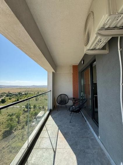 Apartament cu 3 camere semidecomandat în Central