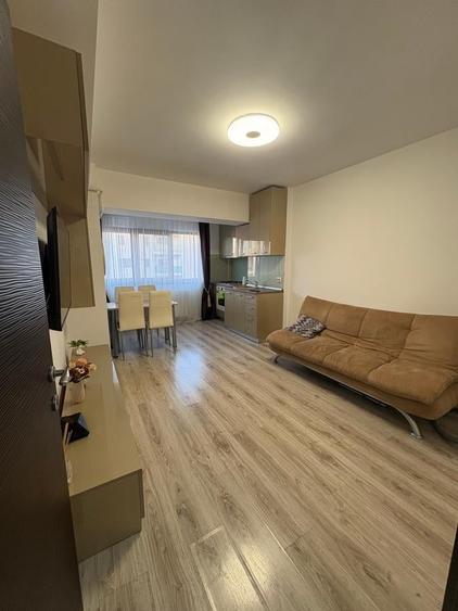 Apartament cu 2 camere în Splaiul Unirii