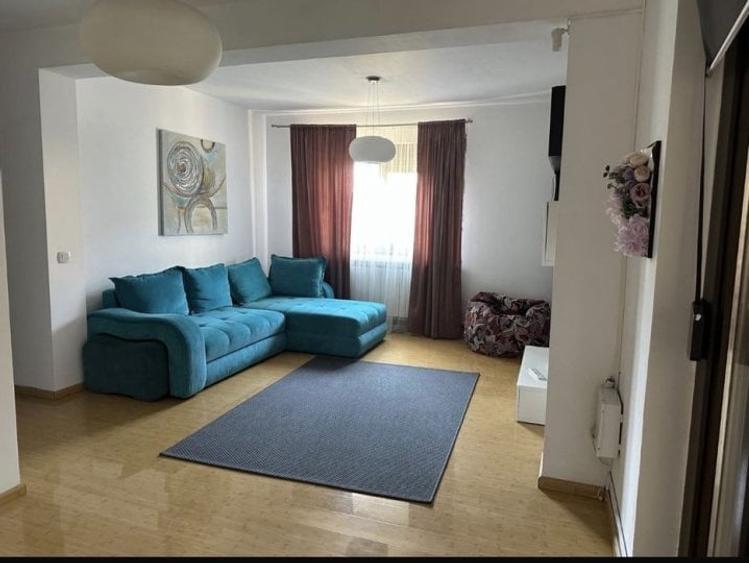 Apartament cu 2 camere semidecomandat, mobilat în Rahova