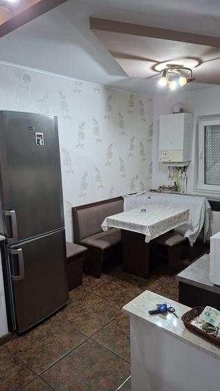 Apartament cu 2 camere nedecomandat în Românești