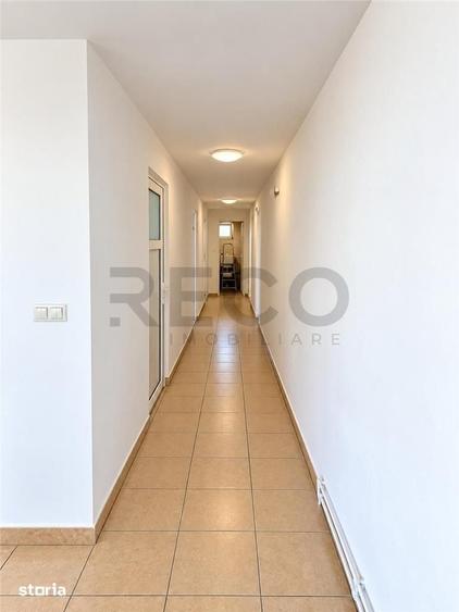 Spațiu comercial, de 450 mp, în Borș