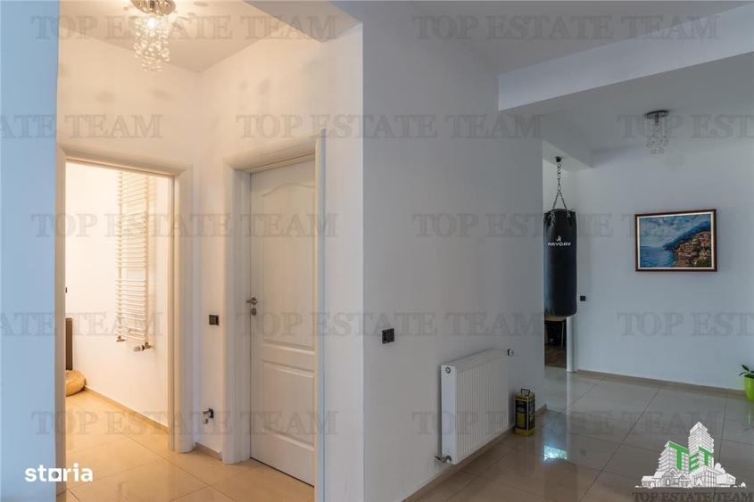 Casă cu 4 camere în Pasărea