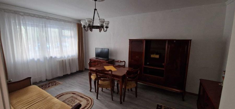 Apartament cu 3 camere decomandat în Nord