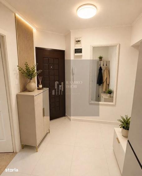 Apartament cu 3 camere decomandat în Titan