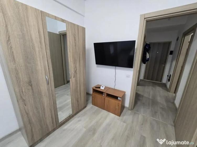 Apartament cu 2 camere semidecomandat în Central