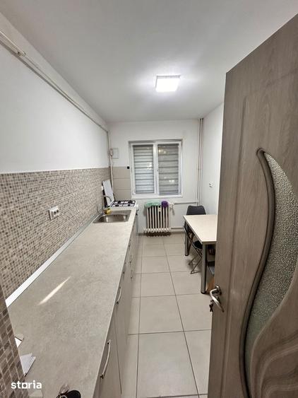 Garsonieră decomandată în Găvana