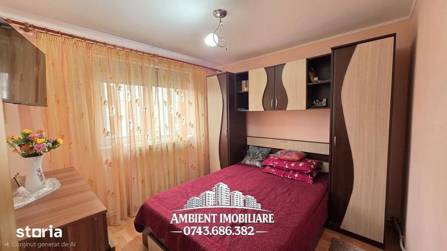 Apartament cu 3 camere semidecomandat în Sud