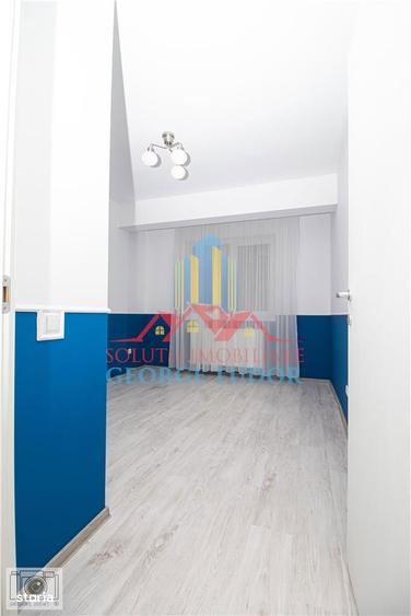 Apartament cu 3 camere decomandat în Tineretului
