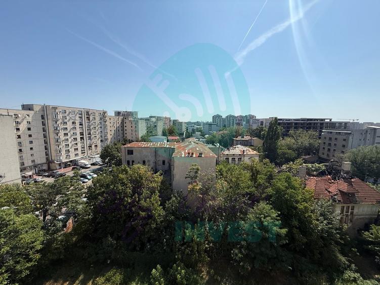 Apartament cu 2 camere semidecomandat, mobilat în Vitan Mall