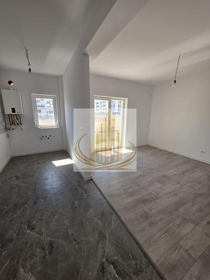 Apartament cu 3 camere decomandat în Torontalului