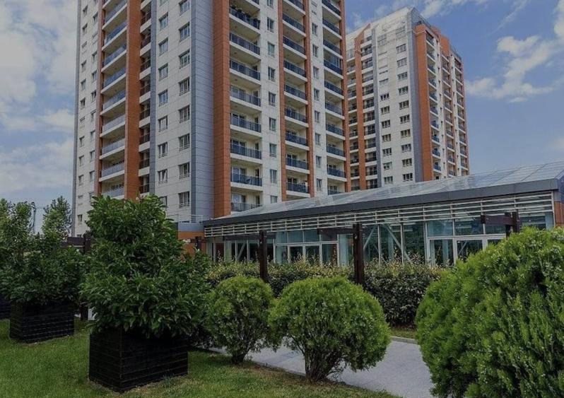 Apartament cu 2 camere semidecomandat, mobilat în Dudești