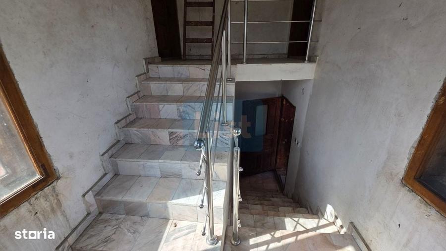 Casă cu 4 camere în Gura Văii