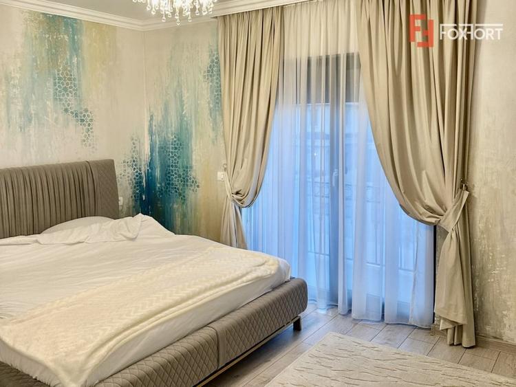 Duplex cu 5 camere cu Canalizare în Dumbrăvița