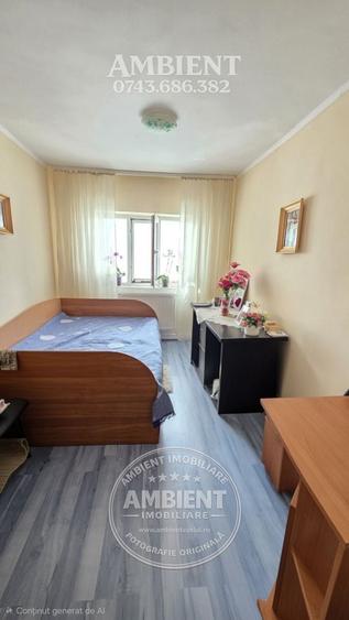 Apartament cu 5 camere decomandat, mobilat în Spital