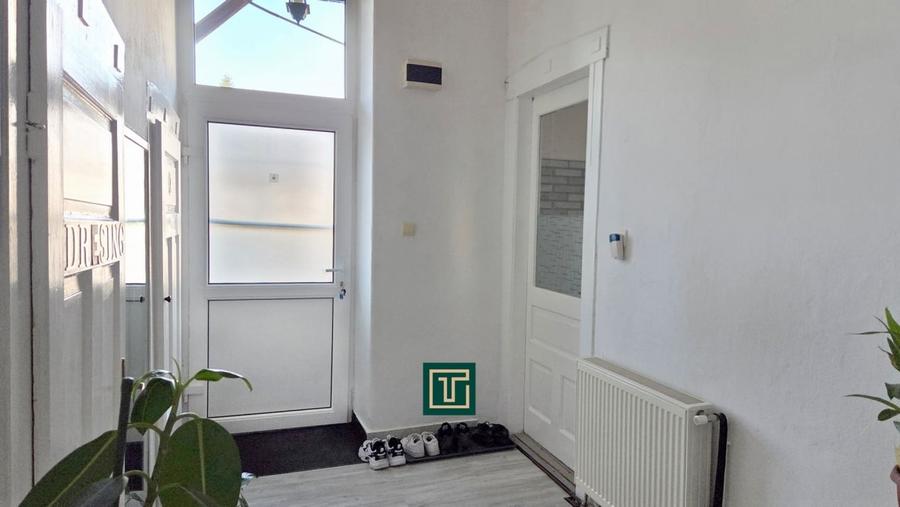 Apartament cu 2 camere, mobilat în Fabric