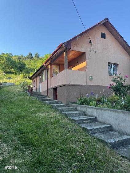 Casă cu 2 camere în Suceagu