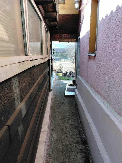 Casă cu 2 camere cu Teren 400 Mp în Cimpa