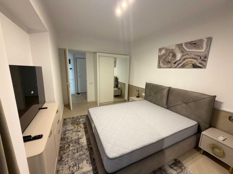 Apartament cu 2 camere decomandat în Pipera