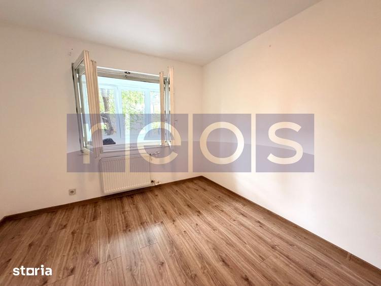Apartament cu 3 camere semidecomandat în Giulești