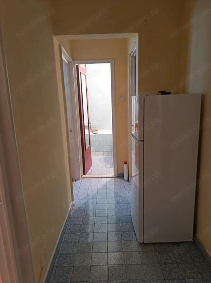 Apartament cu 2 camere decomandat în Micro 13