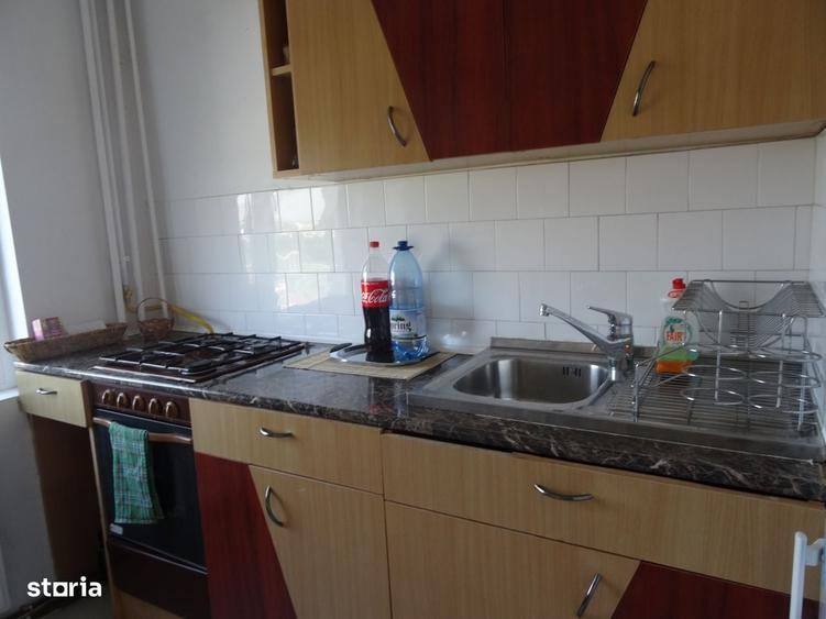 Apartament cu 2 camere în Complex Studențesc