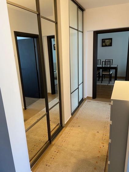Apartament cu 2 camere decomandat în Banu Manta