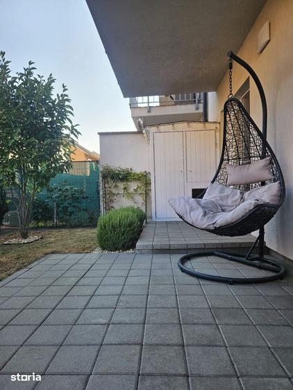 Apartament cu 2 camere decomandat în Est
