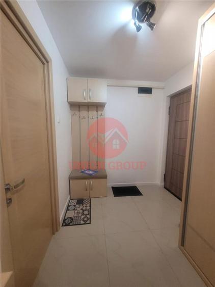 Apartament cu 2 camere decomandat în Tomis Mall
