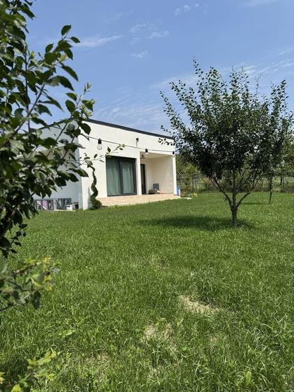 Casă cu 2 camere în Valea Mare