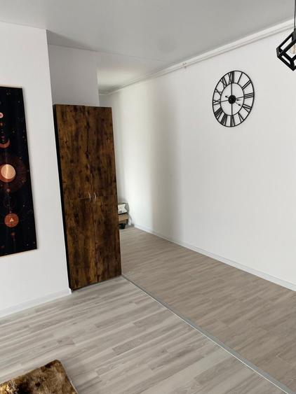Apartament cu 2 camere, mobilat în Parcul Carol
