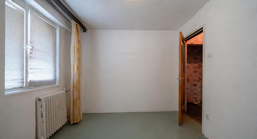 Apartament cu 2 camere decomandat în Lujerului