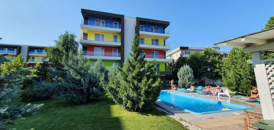 Apartament cu 3 camere decomandat, mobilat în Nord