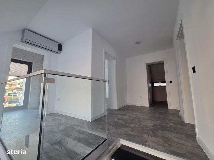 Casă cu 4 camere în Central