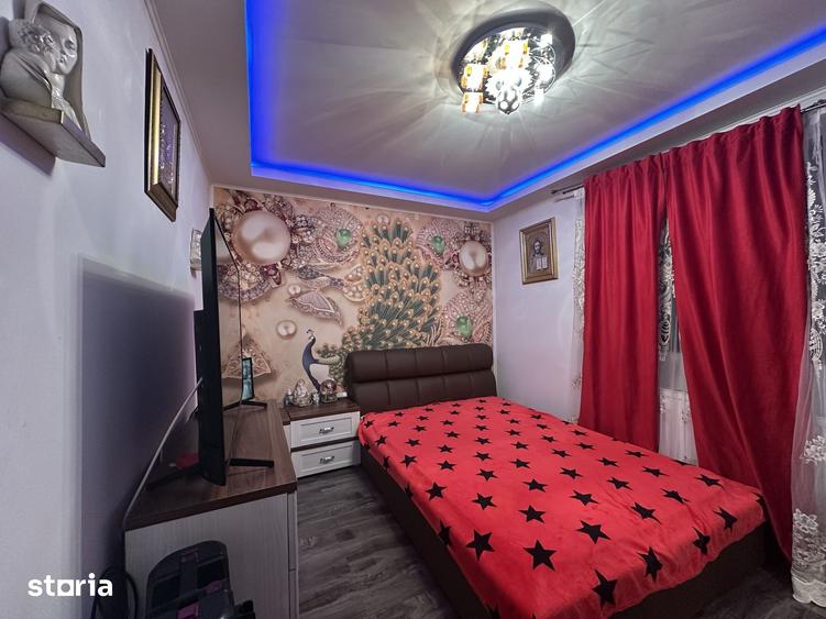 Casă cu 4 camere cu Teren 354 Mp în Târgșoru Vechi