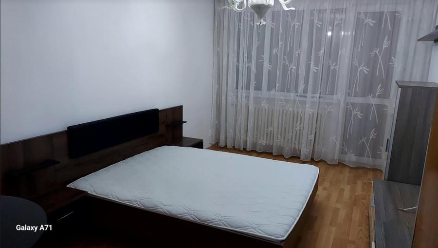 Apartament cu 2 camere decomandat, mobilat în Berceni