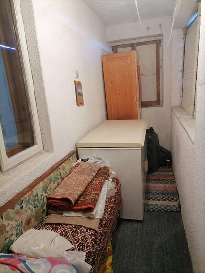 Casă cu 3 camere în Central