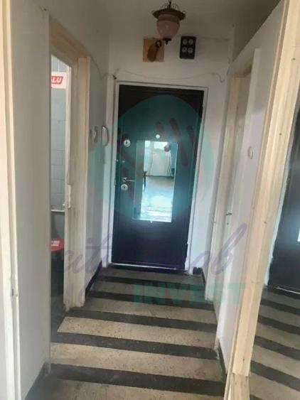 Apartament cu 2 camere semidecomandat în Grivița